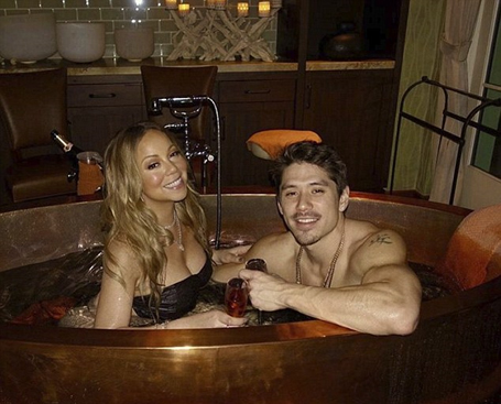 Mariah enjoys a sexy Valentine's Day dip with Bryan | mcarchives.com