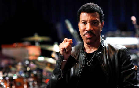 Back from injury, Lionel Richie to tour with Mariah Carey | mcarchives.com