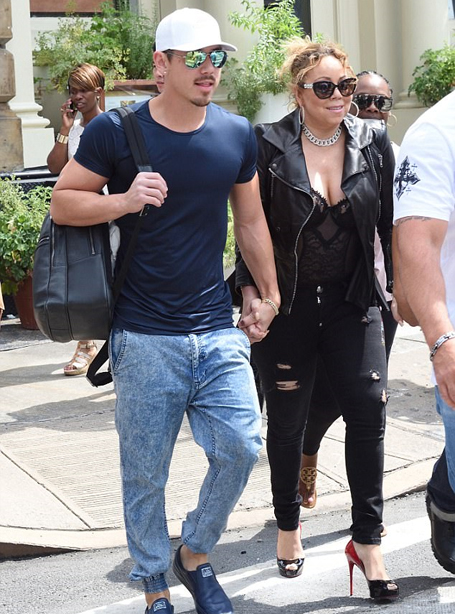 tom cruise dating 2016