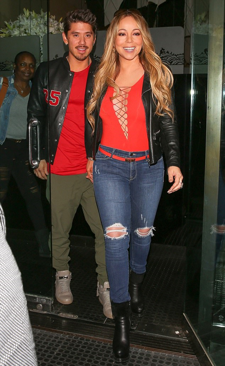 Mariah Carey flashes cleavage in eye-popping bodysuit | mcarchives.com