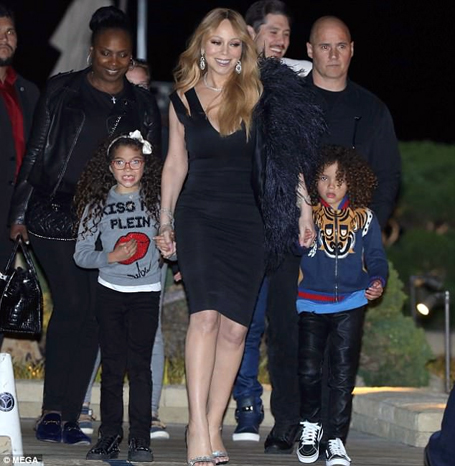 Mariah celebrated Mother's Day with kids and boyfriend | mcarchives.com