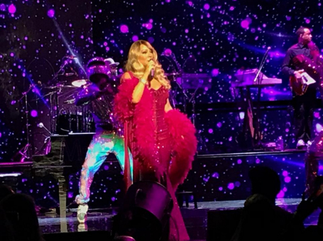 Mariah Carey shines in Benedum Center show | mcarchives.com