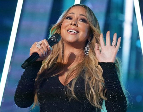 Mariah Carey gets a glam touch-up | mcarchives.com