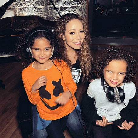 Mariah shares adorable snap of her twins in the studio | mcarchives.com