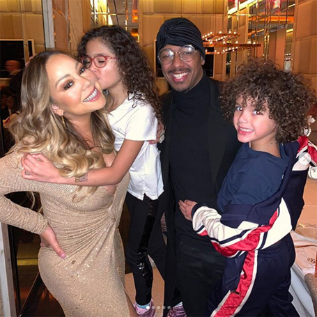 Mariah Carey celebrates Thanksgiving with Nick Cannon | mcarchives.com