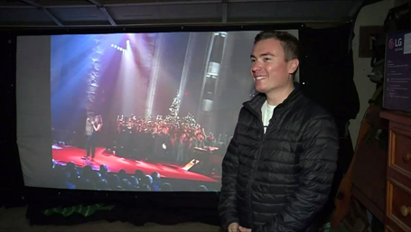 Mariah Carey superfan hits a high note | mcarchives.com