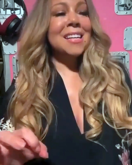 Mariah Carey fans aren't impressed with singer's vocals | mcarchives.com