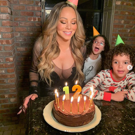 Mariah Carey having a meltdown over getting older? | mcarchives.com