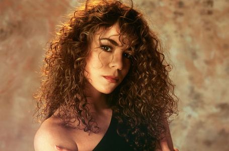 Mariah shares Vision of Love performance video | mcarchives.com