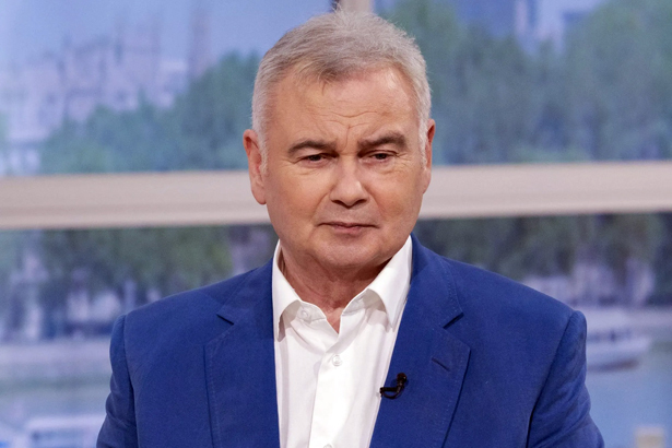 Eamonn Holmes stormed out of a Mariah Carey interview | mcarchives.com