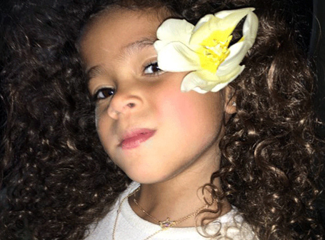 Mariah's twins just had the cutest puppy luv party | mcarchives.com