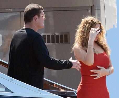 Mariah Carey shows off her super svelte figure | mcarchives.com