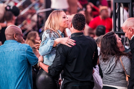 Is Mariah single or what? | mcarchives.com